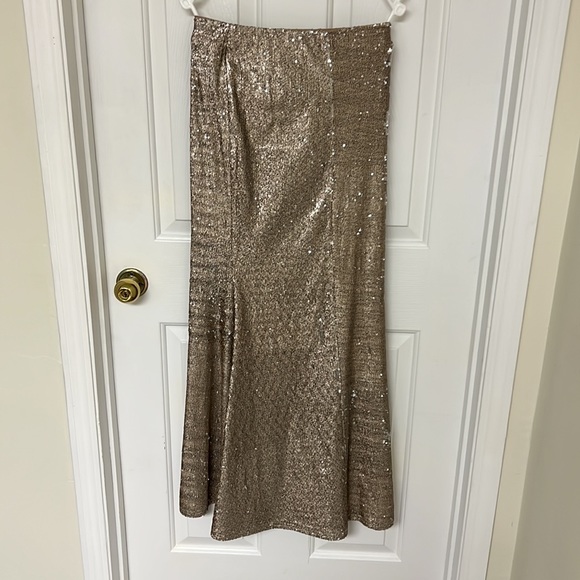 Sequin skirt, fish tail - Picture 2 of 3